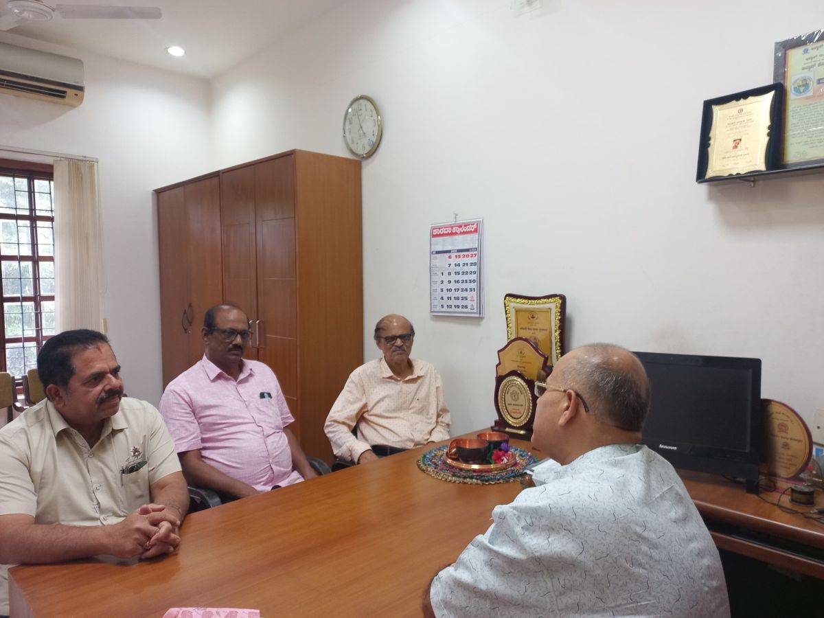 Moodbidri Jitendra Shenoy & Harish Pai Interact at World Konkani Centre