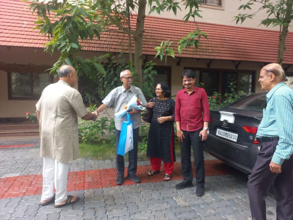 Jnanapeeta Awardee Sri Damodar Mauzo Visits World Konkani Centre